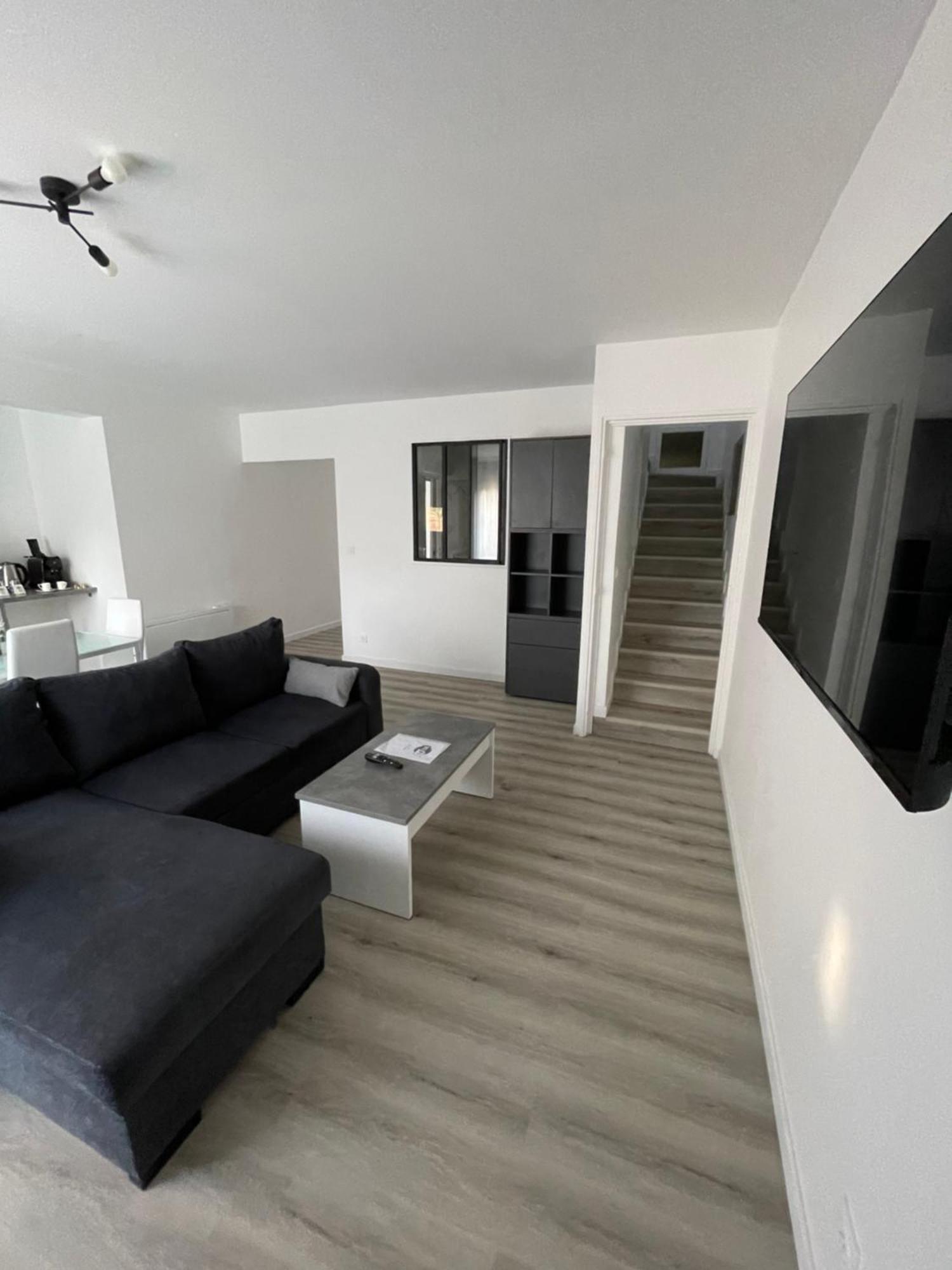 Maison Detente De 100 M2 Uniquement Couple-Famille-Travailleurs 维勒帕里西 外观 照片