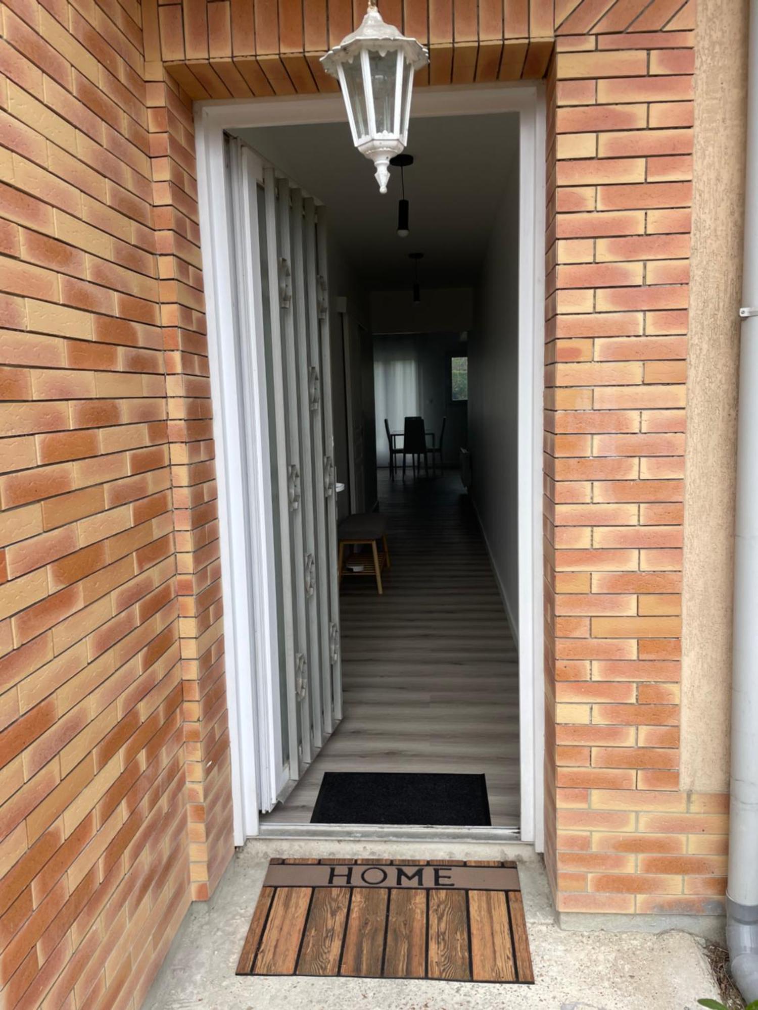 Maison Detente De 100 M2 Uniquement Couple-Famille-Travailleurs 维勒帕里西 外观 照片