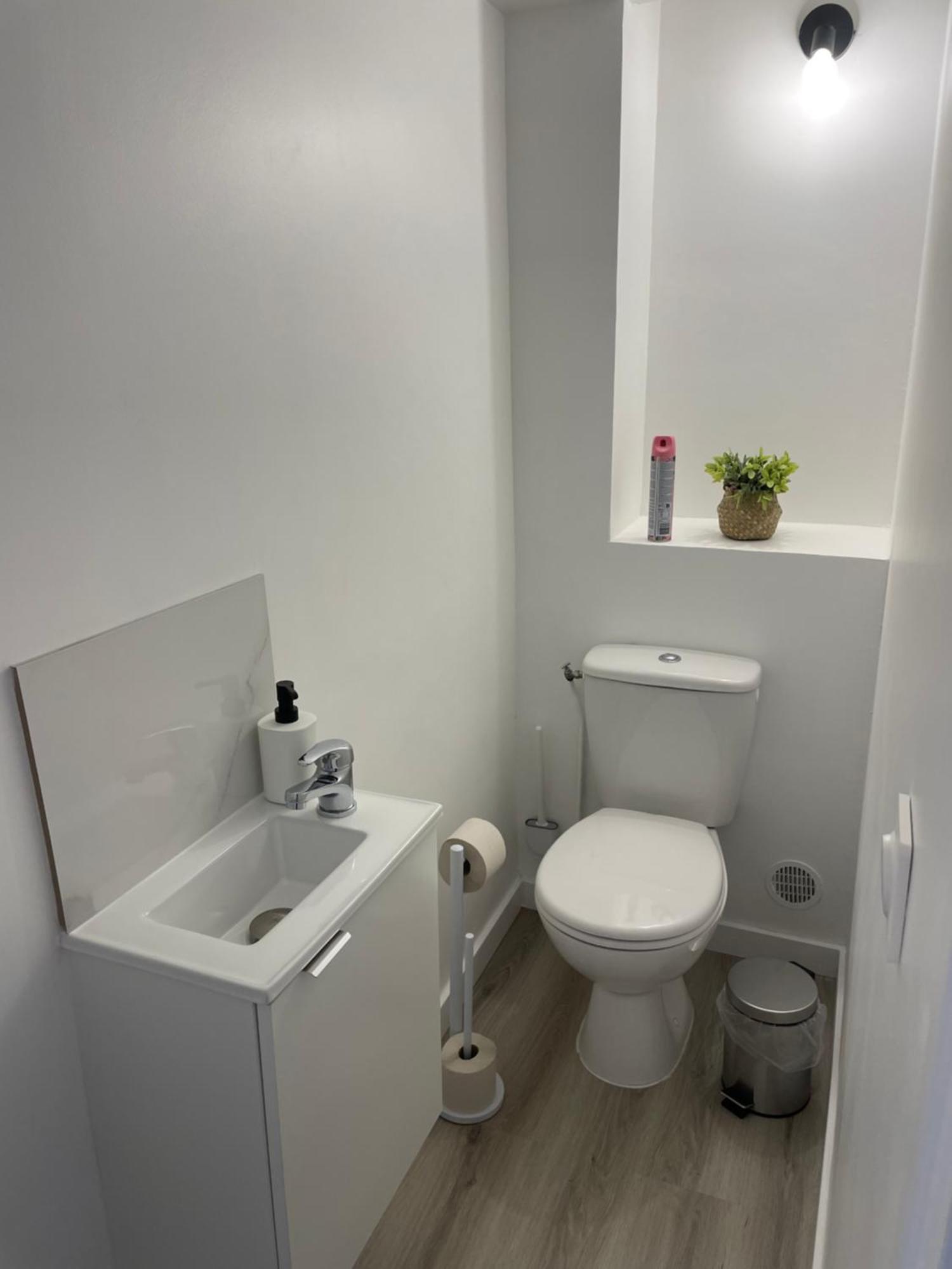 Maison Detente De 100 M2 Uniquement Couple-Famille-Travailleurs 维勒帕里西 外观 照片